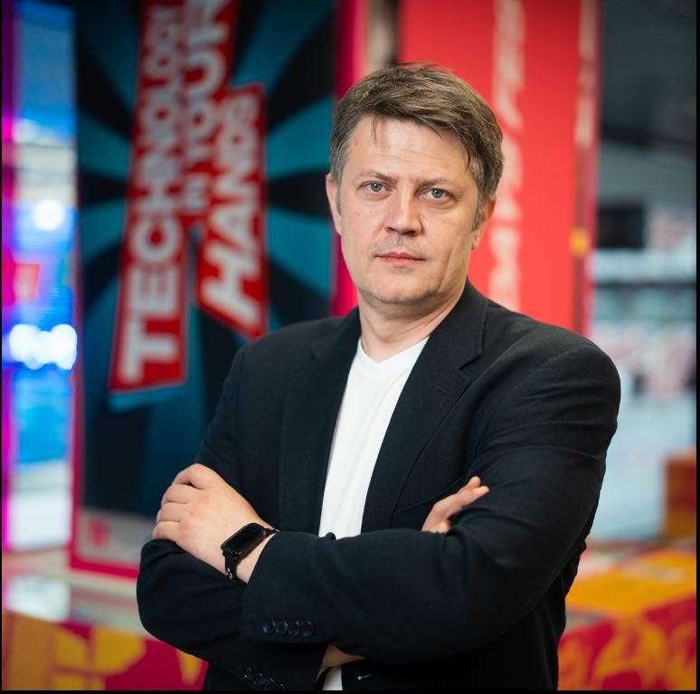 Андрей Лаптев